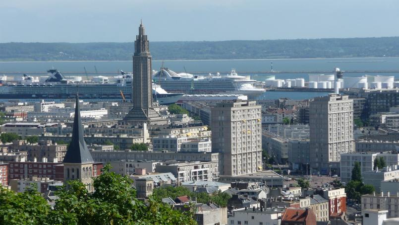 Le Havre s’ouvre de plus en plus au tourisme, en mettant en avant son principal atout: la mer.