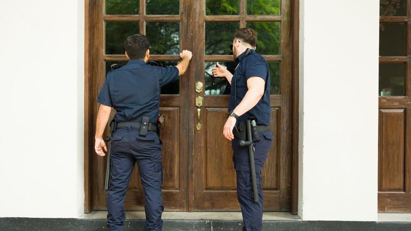 Depuis l’introduction des premières mesures d’interdiction des fêtes sur Airbnb, une baisse de 48% des signalements de fêtes non autorisées en France a été constatée.