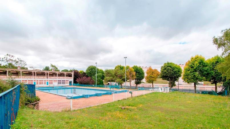 Certains imaginent déjà à la place de la piscine un bar à pétanque et palets avec un potentiel restaurant.