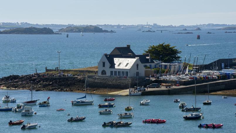 Plougasnou est une commune «familiale» où «les résidences secondaires sont pleines l’été car les grands-parents aiment accueillir leur famille».