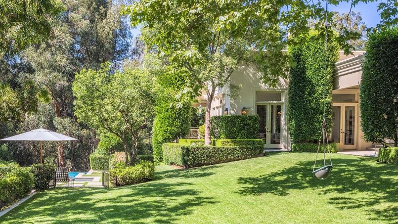 La star avait mis en vente sa villa de Beverly Hills l’an dernier pour financer son achat.