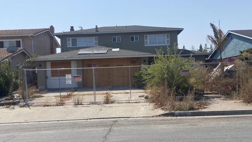 Vue de la maison telle qu’elle est présentée sur la petite annonce immobilière.