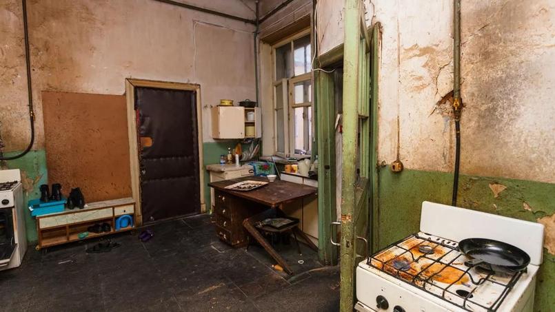 Une carte de séjour temporaire d’une durée d’un an sera attribuée aux sans-papiers qui portent plainte pour conditions d’hébergement indigne.