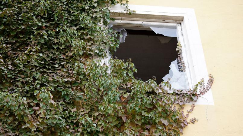 Une vitre de la maison d’Élisabeth a été brisée par le SDF<br><i> (image d’illustration).</i>