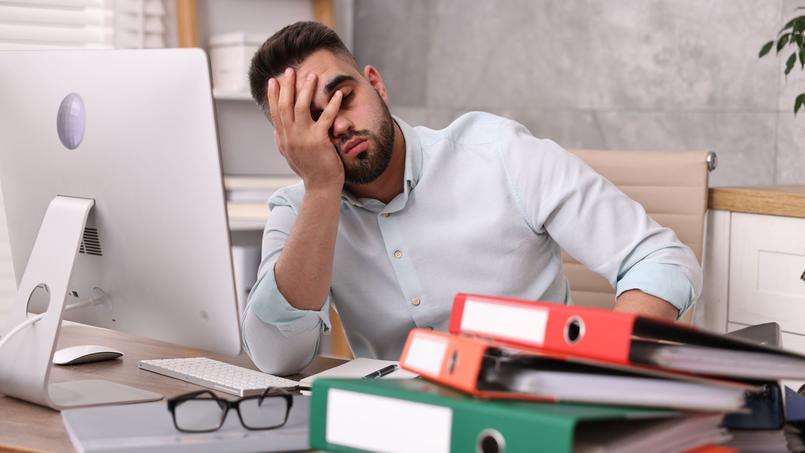 Entre assemblées générales houleuses, changement de syndic et propriétaires réticents à mettre la main au porte-monnaie, les travaux de rénovation en copropriété ne sont pas une mince affaire.