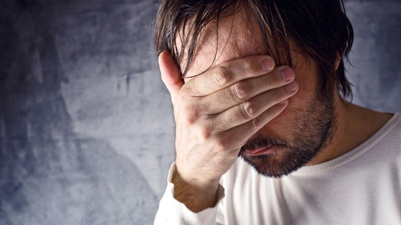 Pour remettre tout en place et remplacer les meubles endommagés, le propriétaire a dû débourser pas moins de 3000 dollars (2888 euros).