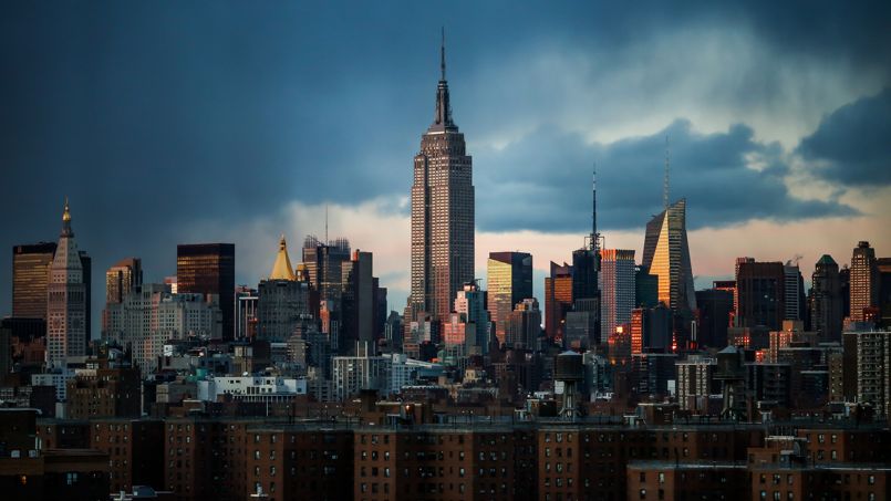 À Manhattan, un appartement de deux chambres dans un immeuble avec gardien coûte de 5.000 à 12.000 dollars par mois. Crédit: Flickr @ Thomas Hawk.