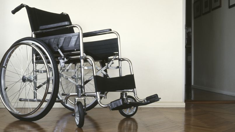 Les normes actuelles se concentrent sur l’accès en fauteuil roulant, pas sur celui des handicapés en général.Crédit: Faruk Ulay/iStock