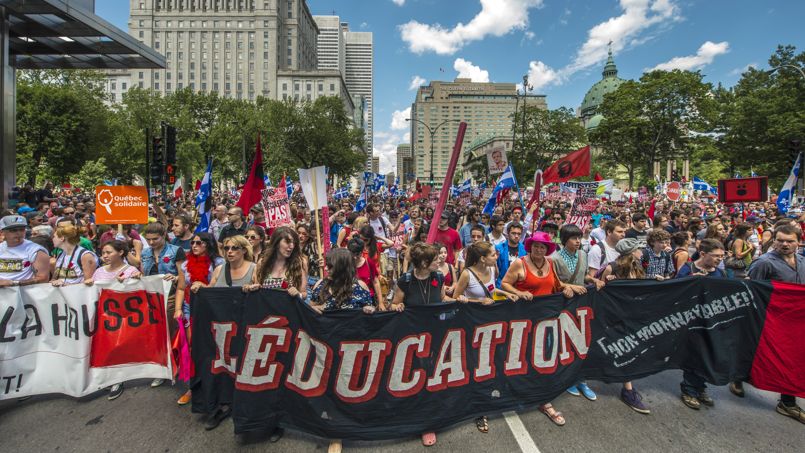 Lire article Le Québec triple les droits de scolarité des étudiants français