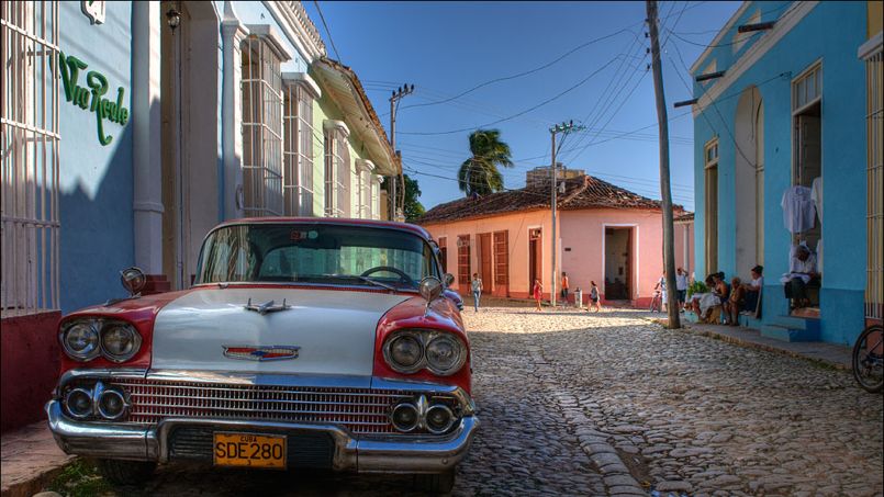 Depuis 2011, les Cubains peuvent acheter et vendre de l’immobilier mais il n’existe quasiment pas d’agences dans l’île. Crédit: Romtomtom/Flickr