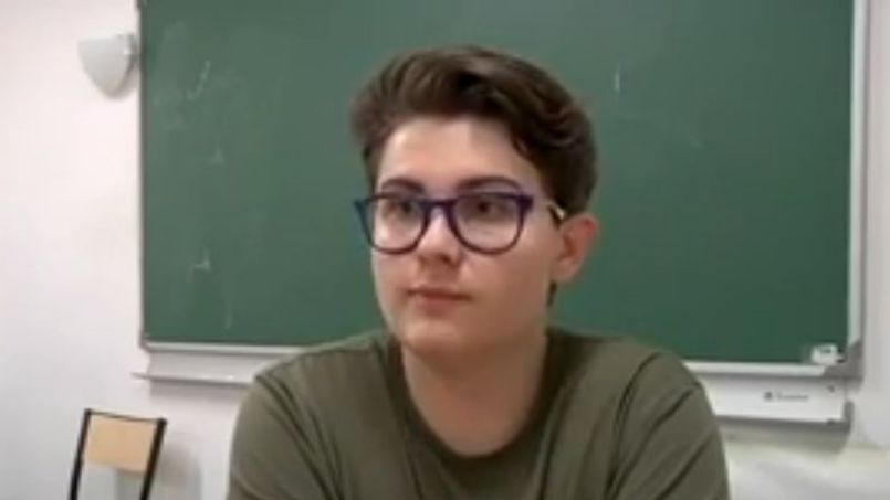 A 13  ans  il obtient son bac avec mention bien Le Figaro 