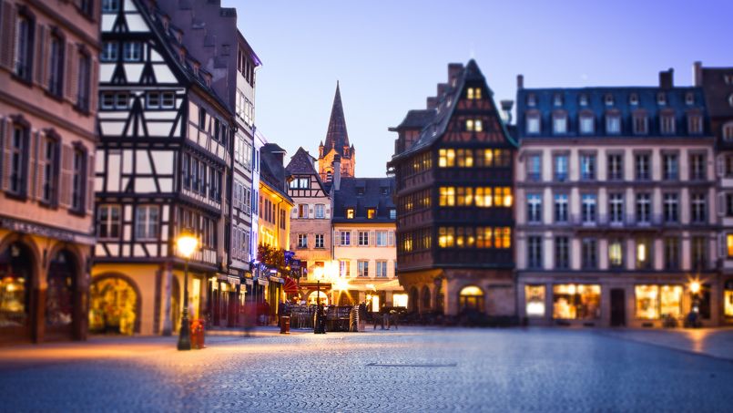 Vue sur la place Münster à Strasbourg. Crédit Photo: Flickr/Marius Brede
