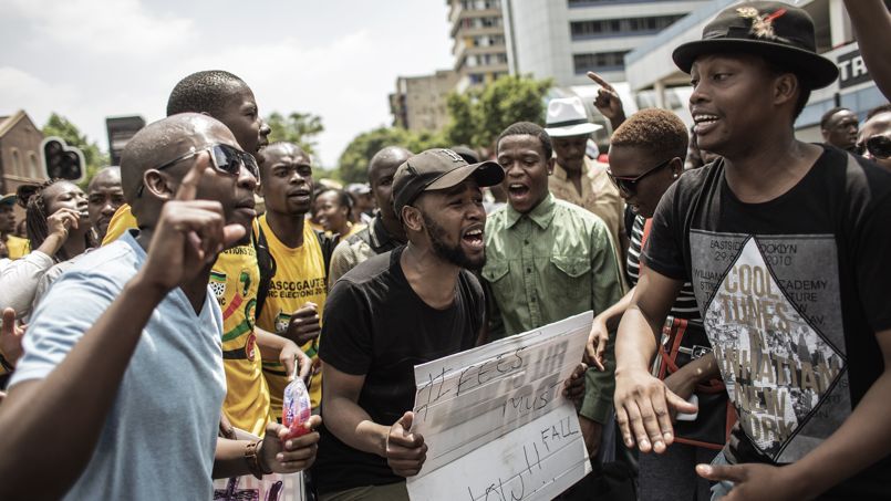 Lire article Afrique du Sud : les étudiants dans la rue contre la hausse des frais de scolarité