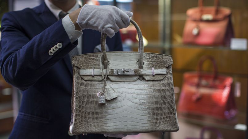 Investir dans un sac de luxe, plus rentable que l'immobilier ?