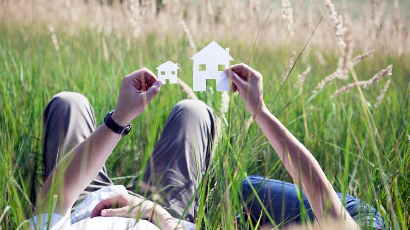 Les ménages peuvent acheter un logement plus grand ou mieux placé qu’avant. La baisse des taux dope leur pouvoir d’achat.