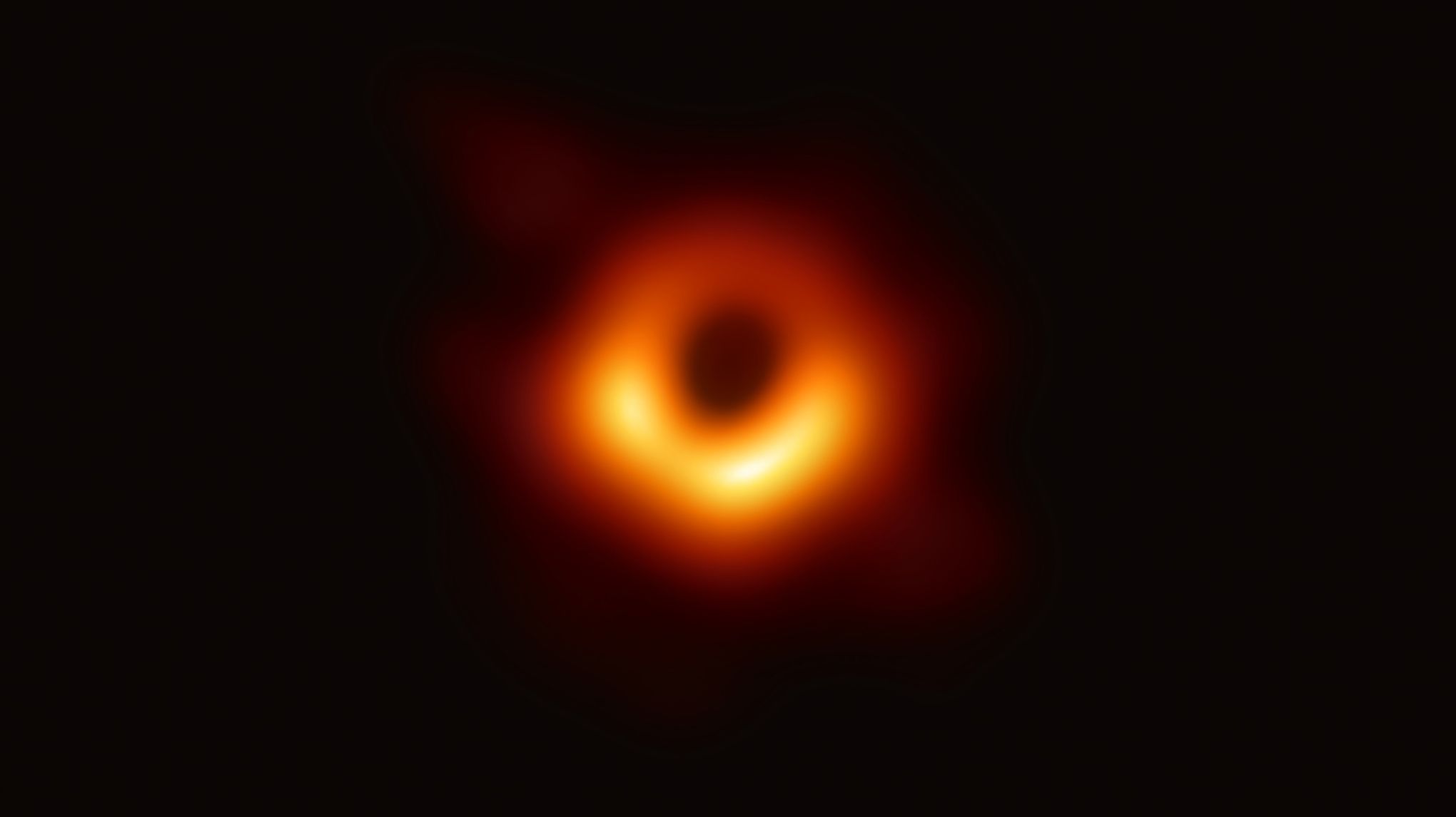 Qu'y a t il de l'autre côté d'un trou noir ? 