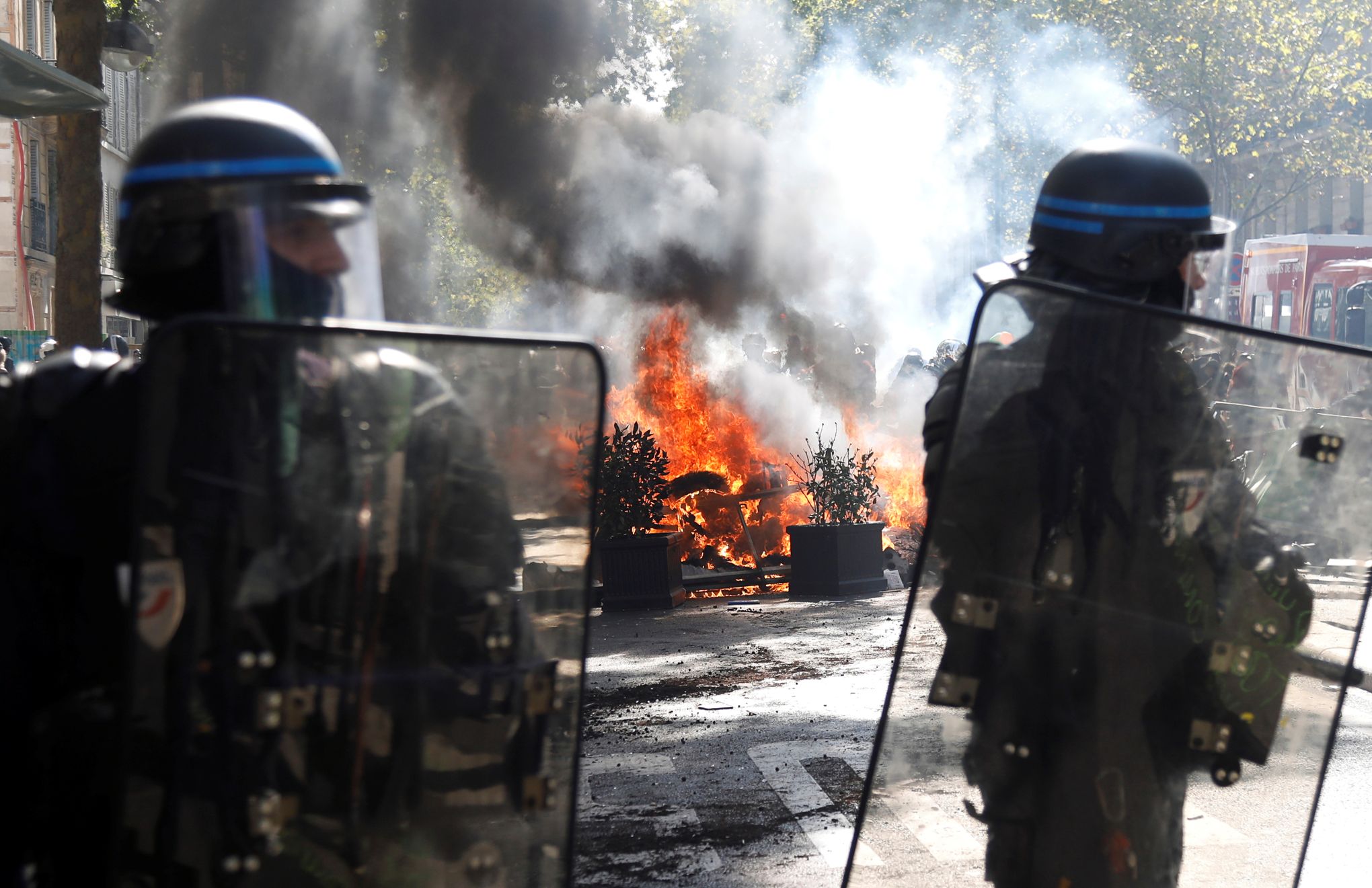 Manifestations à Paris La Préfecture Estime Avoir Maîtrisé