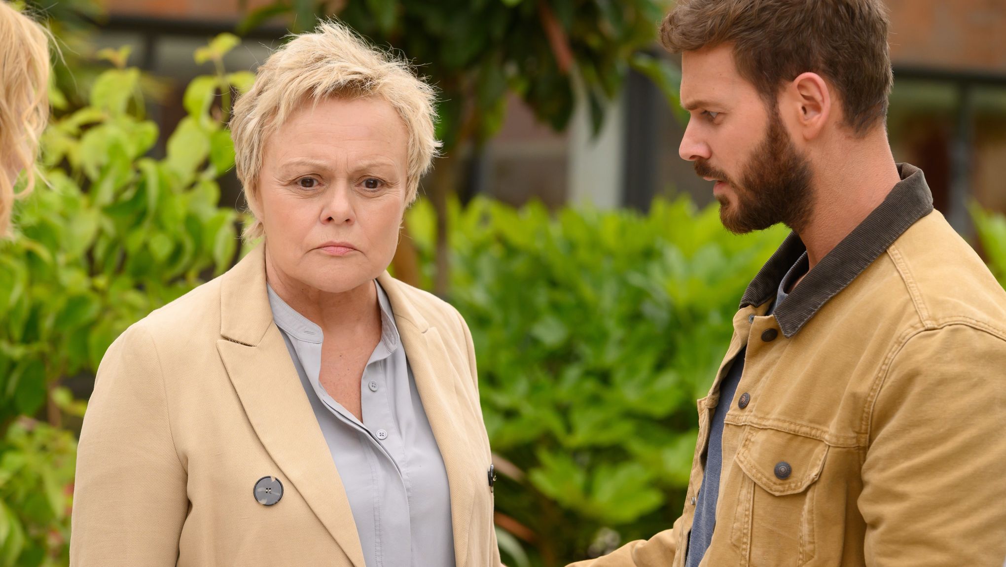 Muriel Robin Dans Le Premier Oublie Matt Pokora Est Un Acteur Ne