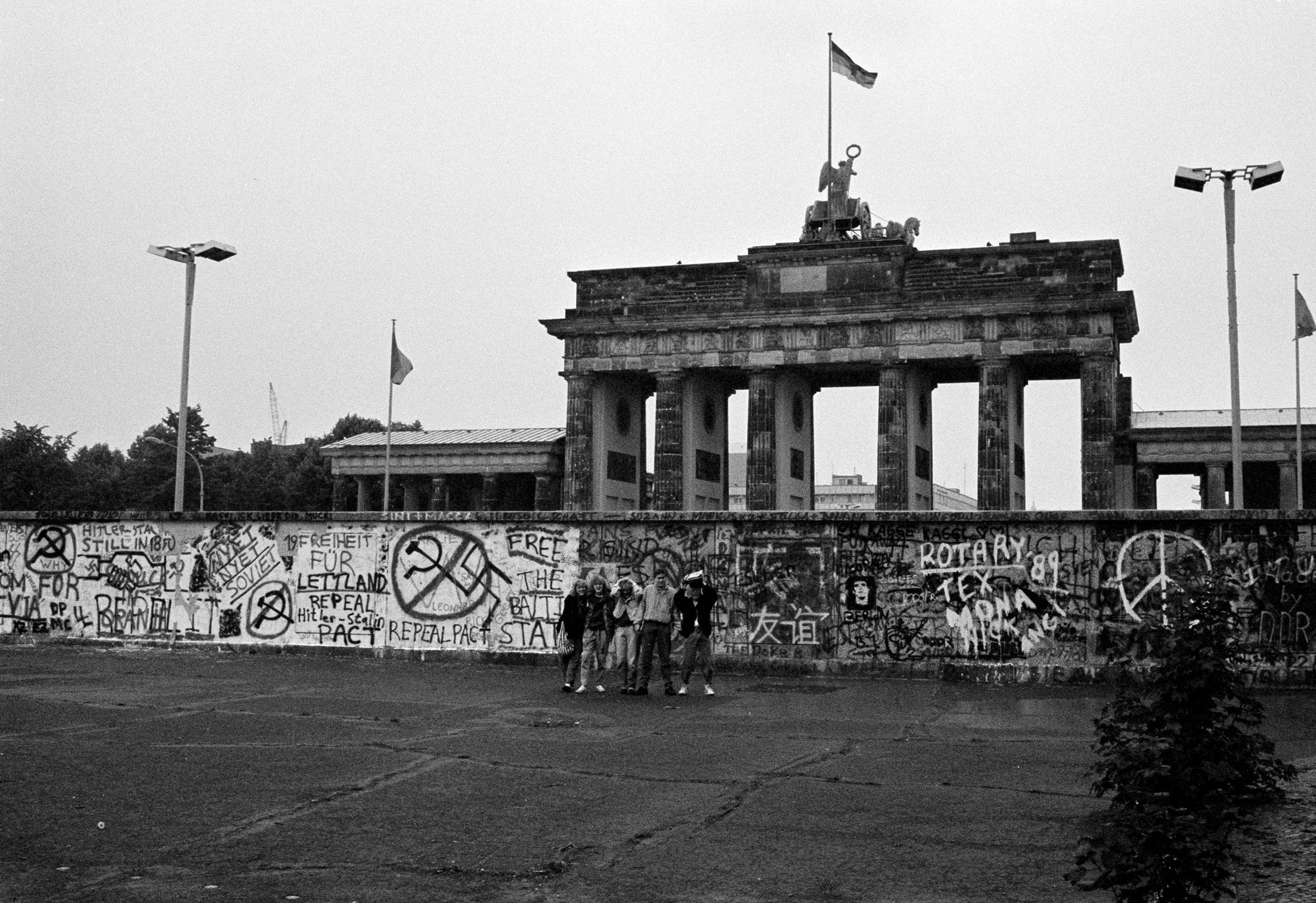 Chute Du Mur De Berlin La Reunification Allemande S Est Aussi Faite Dans L Espace Urbain