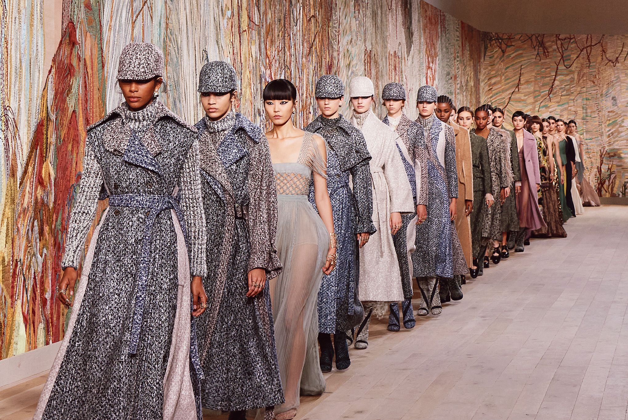 Une haute couture Dior au fil de l’histoire