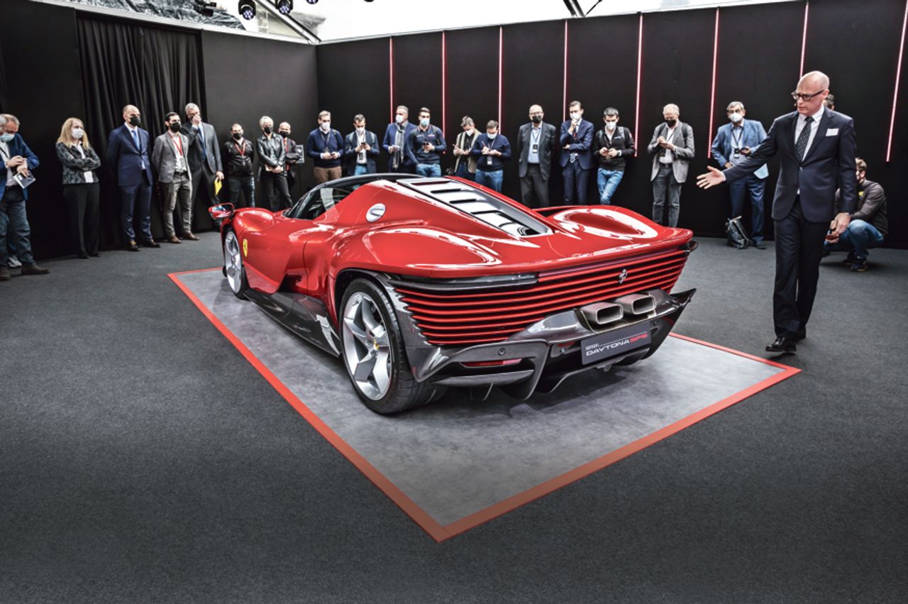 Voitures de luxe : Ferrari bat tous ses records - Le Parisien