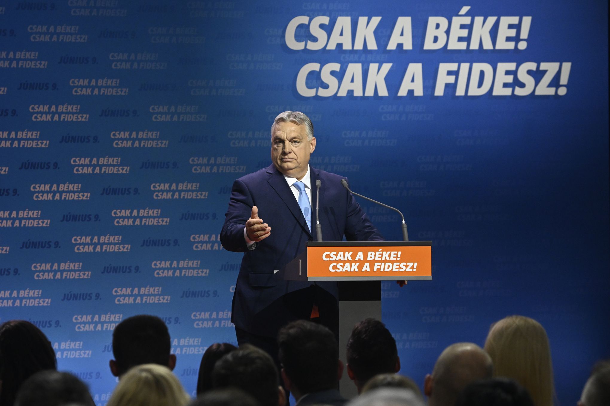 Hongrie: Viktor Orban dans les bottes du candidat de la ruralité