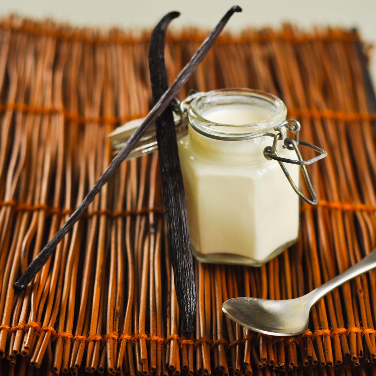 Recette yaourt à la vanille Cuisine / Madame Figaro