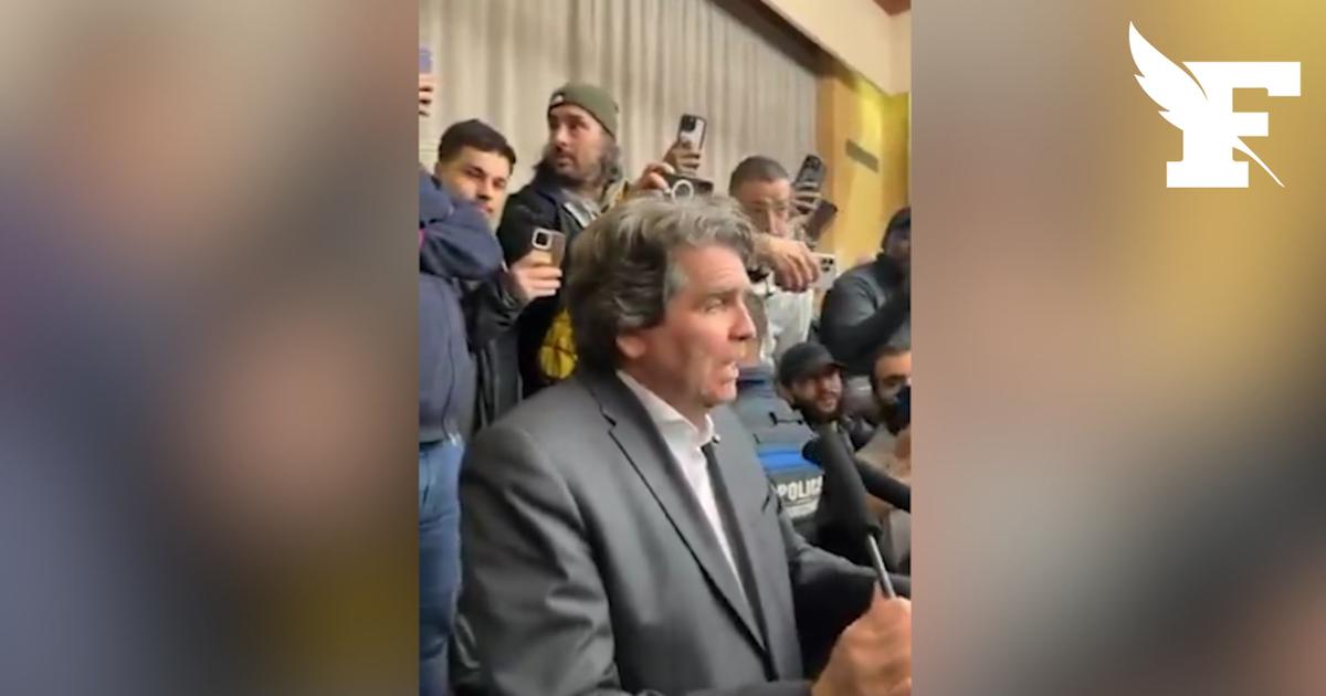 «Des irrégularités majeures»: sous les huées et escorté par la police, le maire LR du Blanc-Mesnil annonce déposer un recours