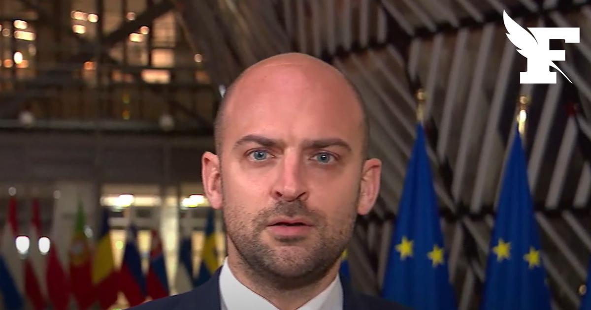 Iran: les deux diplomates français détenus «sans motif» et l’un a fait l’objet de «violences physiques»