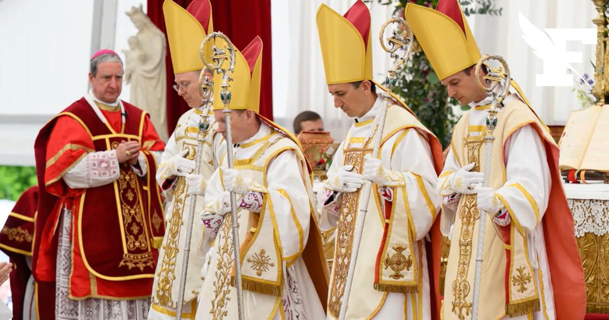 «Un acte schismatique»: le Vatican confirme l'excommunication des six évêques traditionalistes de la fraternité Saint-Pie X