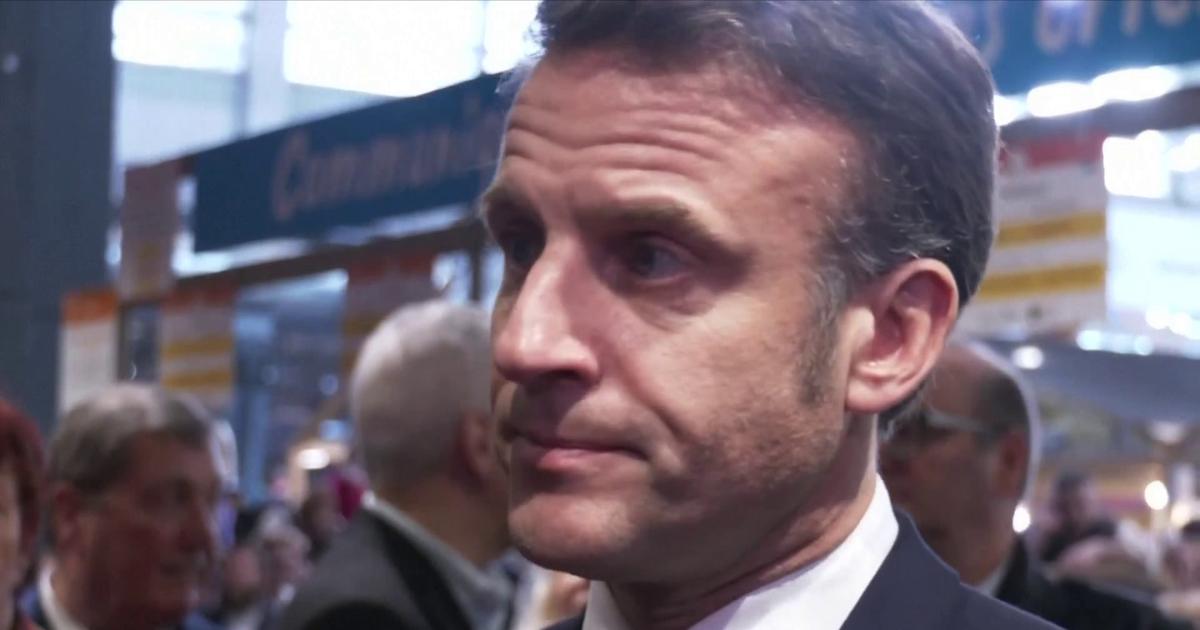 C8 et NRJ12: la perte de fréquence TNT des deux chaînes «n’est pas une décision politique», estime Emmanuel Macron