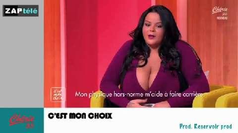 Zapping TV : l'impressionnante poitrine d'une starlette de téléréalité