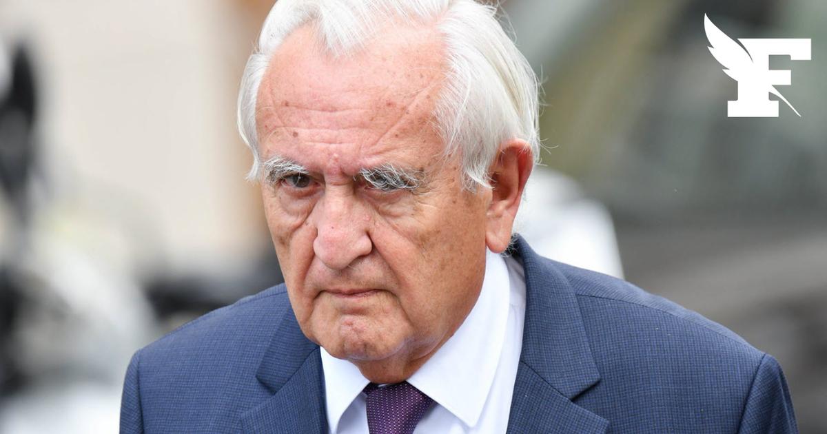 Jean-Pierre Raffarin conteste toute irrégularité après un accident avec un véhicule de service