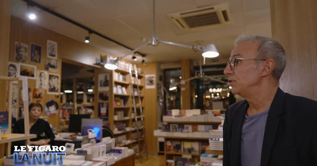 «Ca n'endurcit personne de prendre des coups dans la gueule»: Philippe Besson raconte le harcèlement dont il a été victime