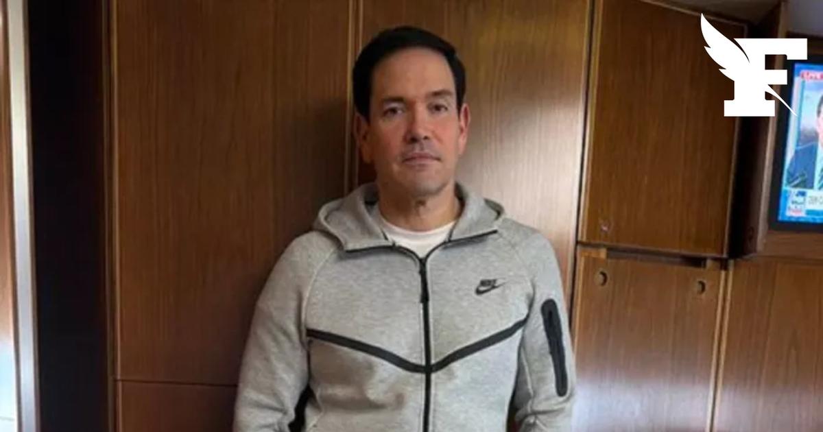 Marco Rubio pose pour une photo vêtu du même survêtement que Nicolas Maduro lors de sa capture, devenu viral