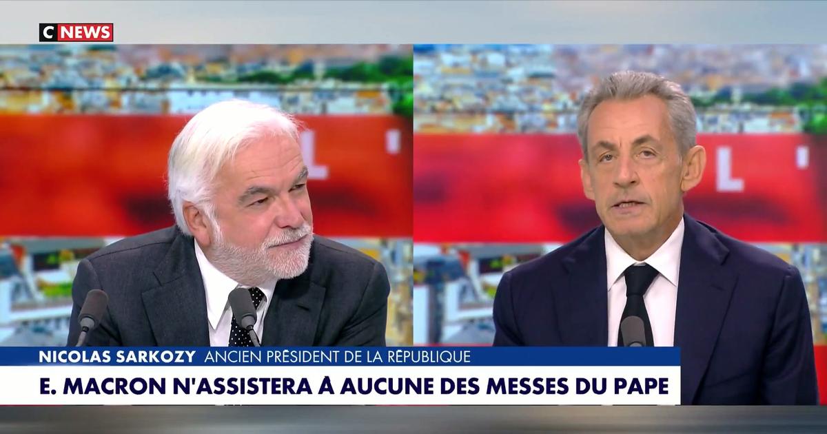 «Si j'avais été président, j'aurais été à cette messe» donnée par Léon XIV, affirme Nicolas Sarkozy