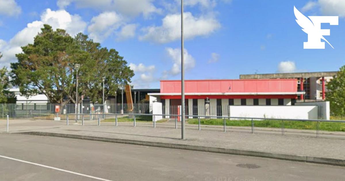 Une jeune fille de 15 ans poignardée dans son lycée, l'assaillant maîtrisé par les forces de l'ordre