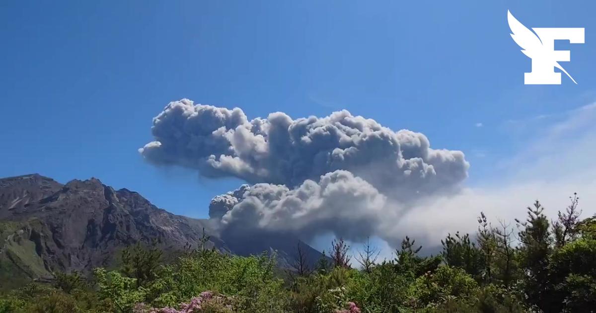 Les images impressionnantes de l'éruption du Sakurajima au Japon