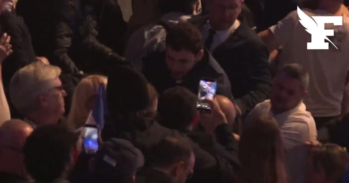 «Dehors !»: les images de l'exfiltration d'opposants lors du discours de Jordan Bardella au congrès du RN