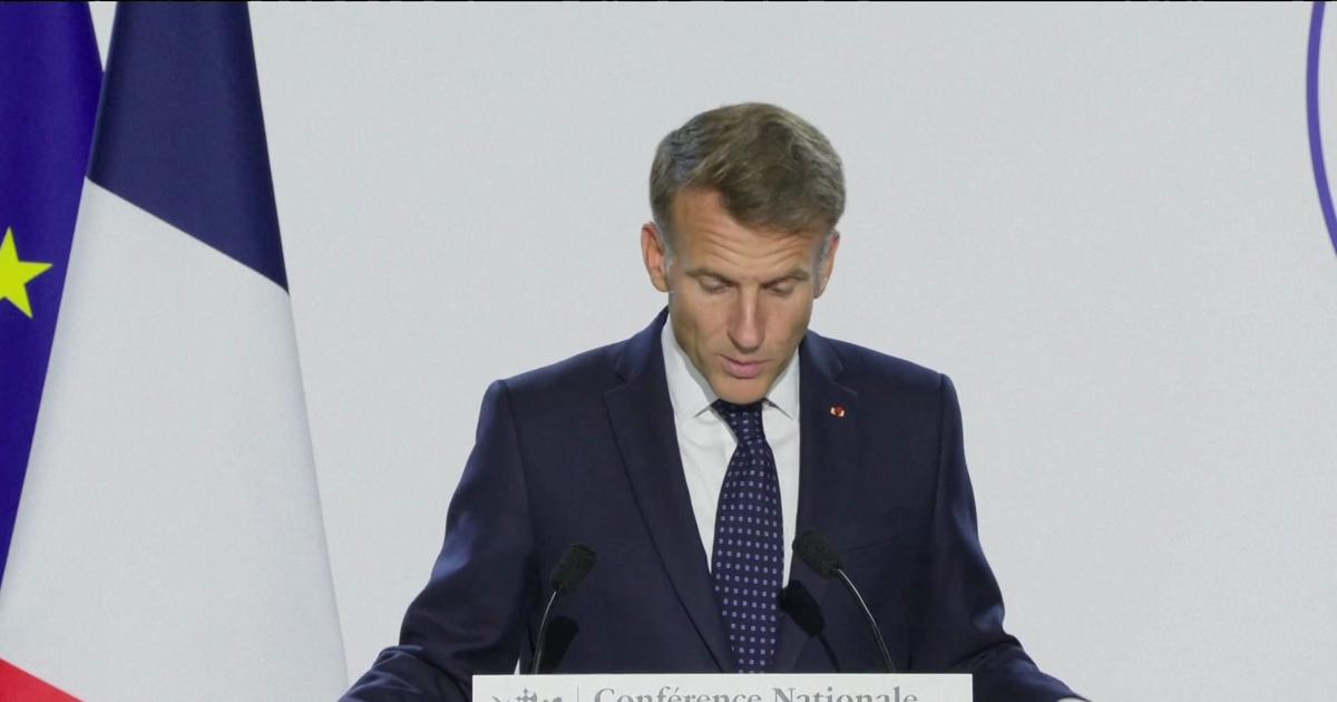 Handicap : Emmanuel Macron veut renforcer l’accessibilité des lieux et des offres culturels