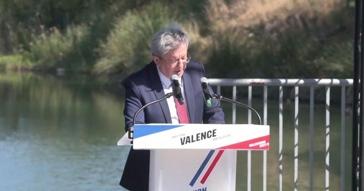 Présidentielle 2027 : après un été marqué par les incendies, Mélenchon veut créer «une garde régionale de la sécurité civile»