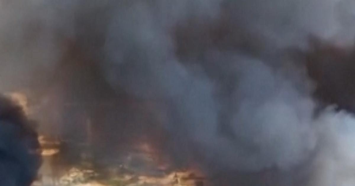 Les images d’un gigantesque incendie ravageant un complexe hôtelier en République dominicaine