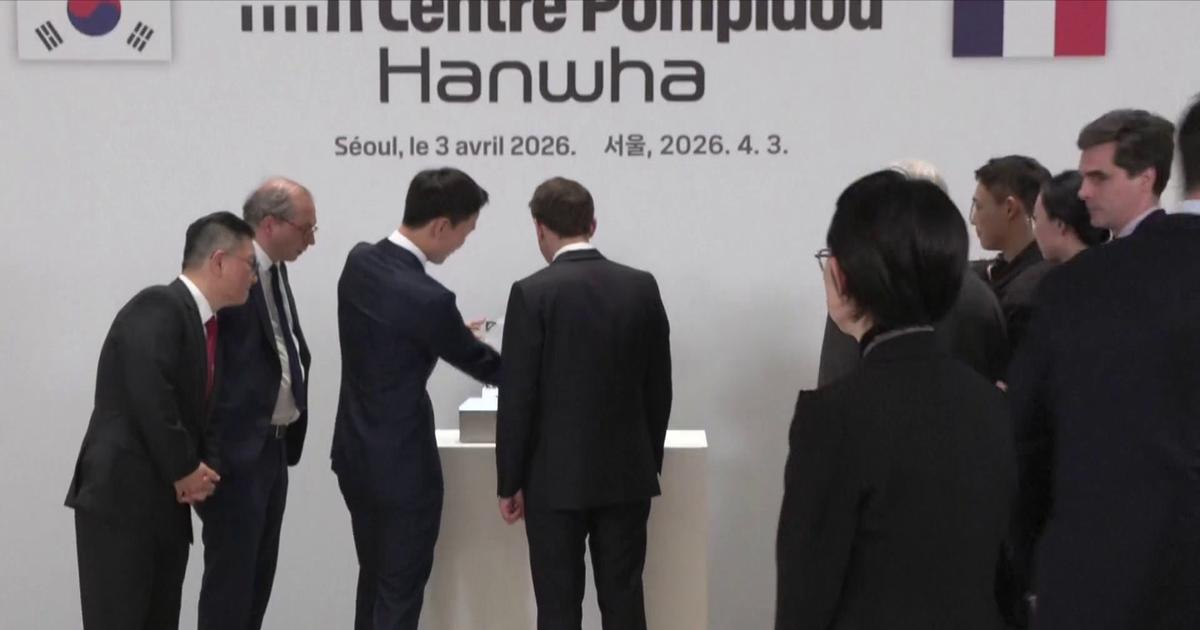 Les images d'Emmanuel Macron à l'inauguration du Centre Pompidou Hanwha de Séoul