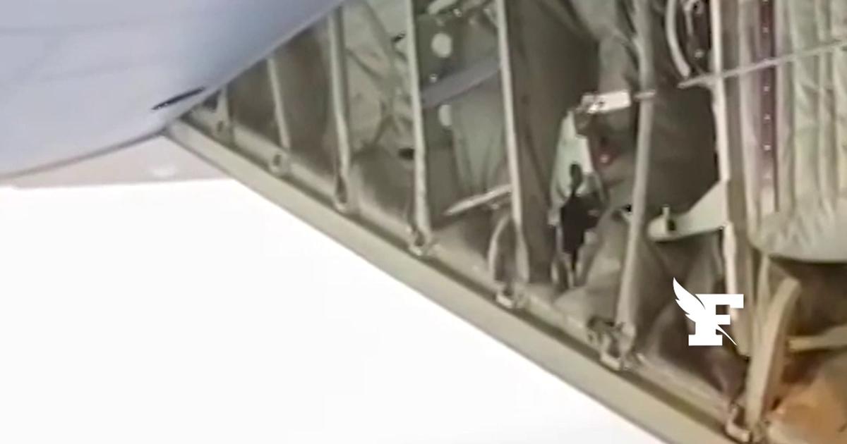 États-Unis: 11 personnes «miraculeusement» sauvées après plusieurs heures sur un radeau à la suite d'un accident d'avion