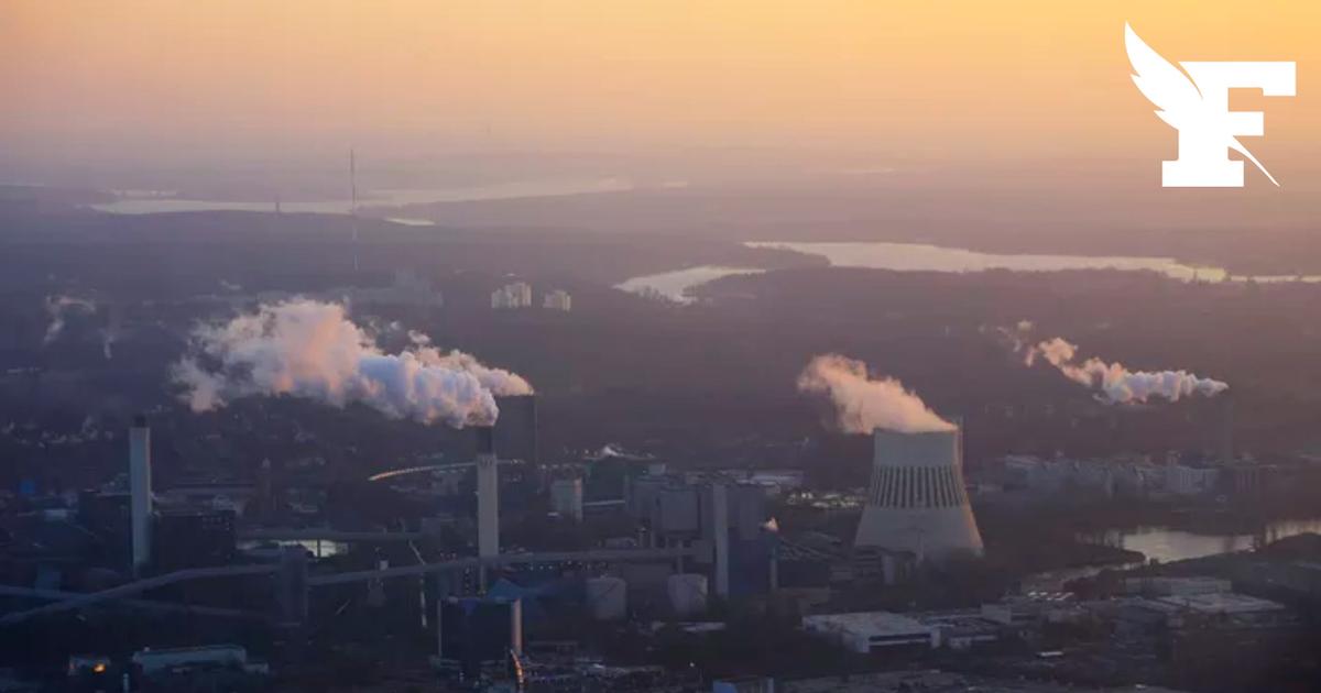 Trois réacteurs nucléaires à l'arrêt et huit à puissance réduite en France en raison de la canicule