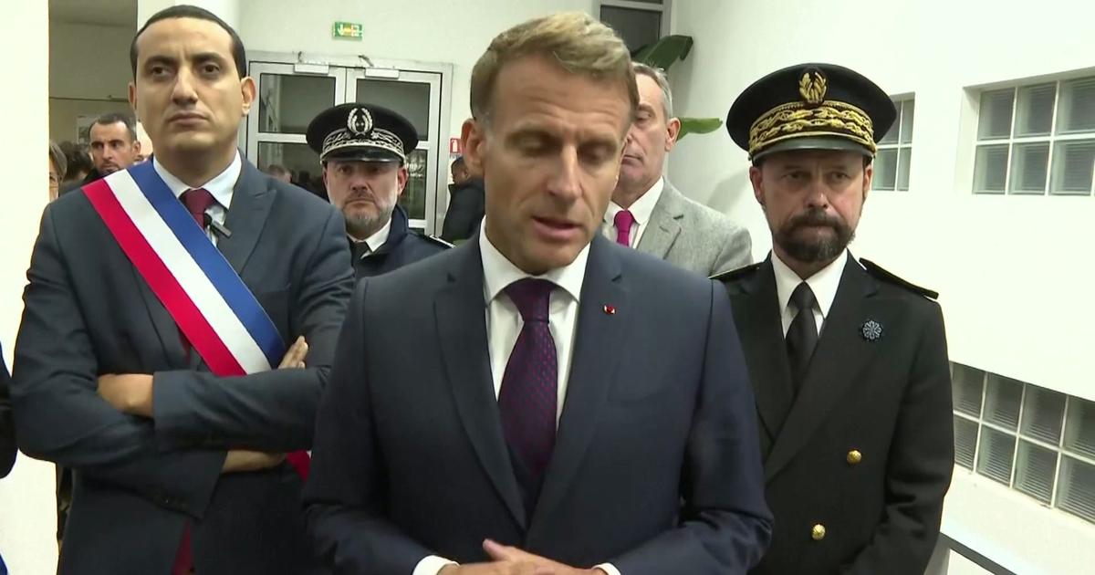Emmanuel Macron énumère les raisons permettant de qualifier cet acte terroriste de raciste