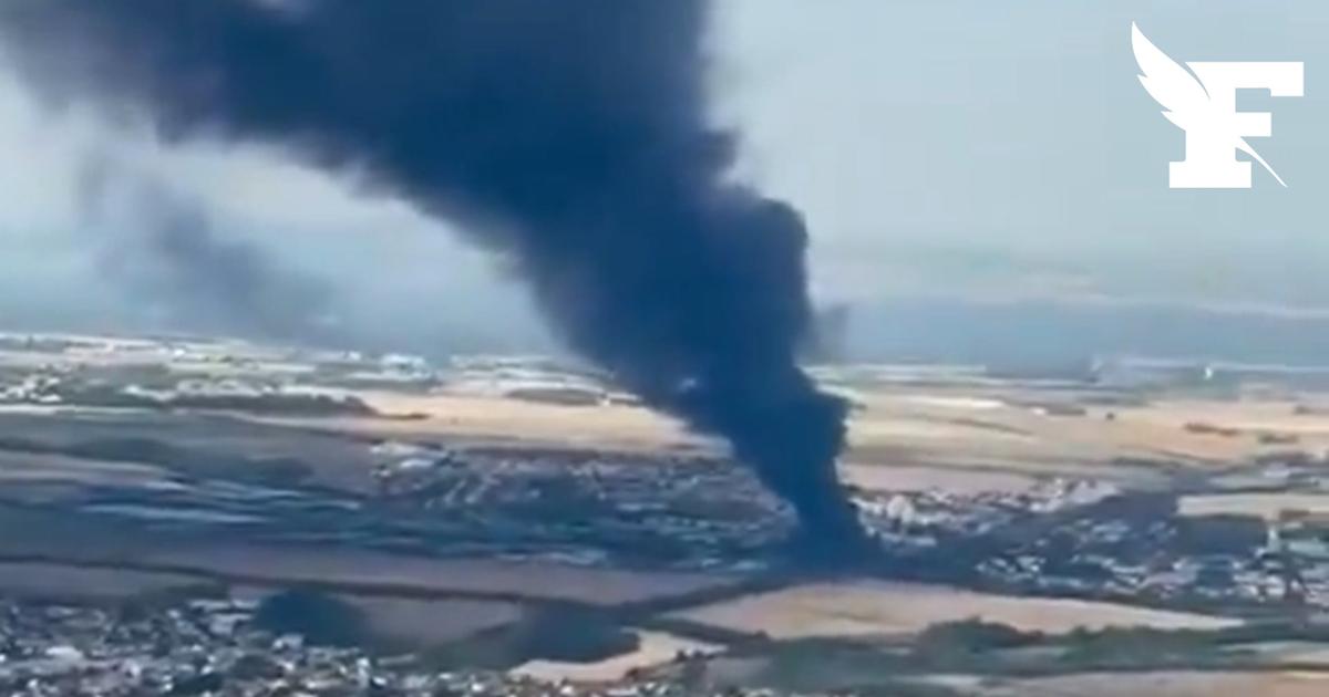 Une fumée épaisse envahit le ciel jusqu'à Paris suite à un incendie dans le Val d'Oise