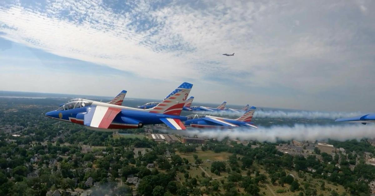 Le survol spectaculaire de la Patrouille de France à Washington D.C