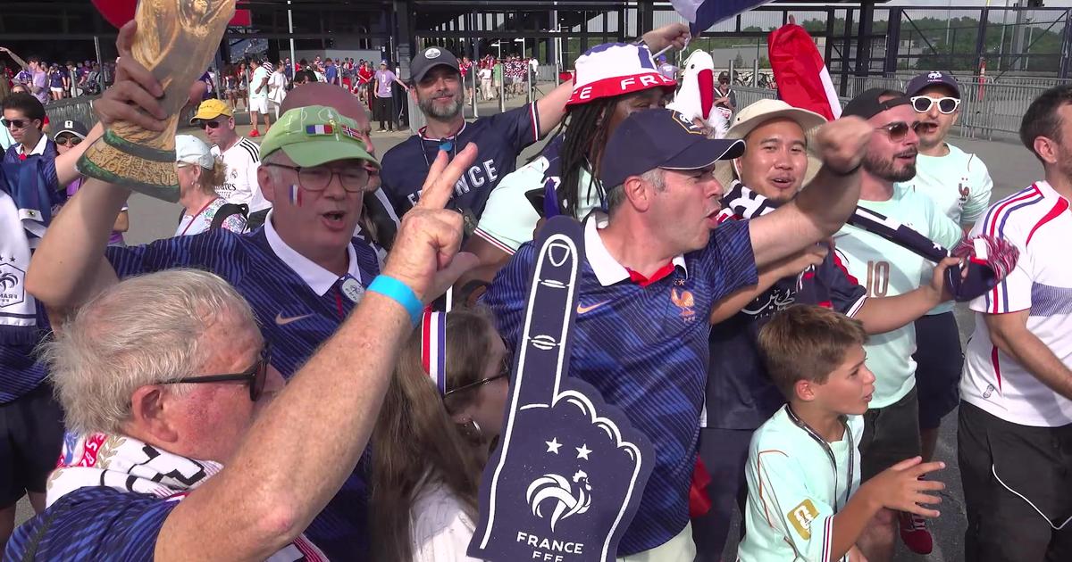 «Et Ousmane ballon d'or»: avec les supporters français après la victoire contre la Norvège