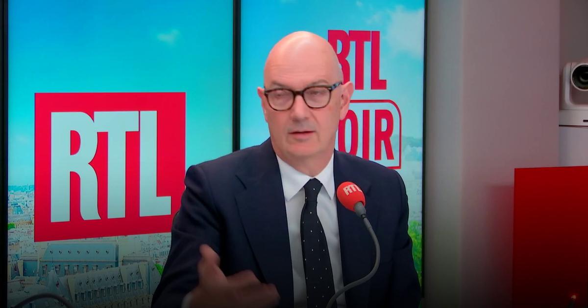 Si l'inflation d'avril «se confirme», le Smic augmentera «d'au moins 2%» en juin, affirme Roland Lescure